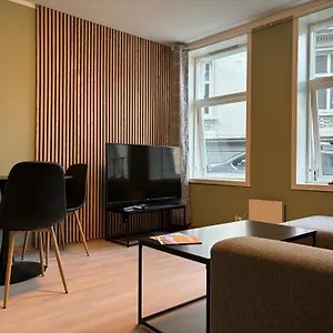 easy-living.hotelsinbergen.net/