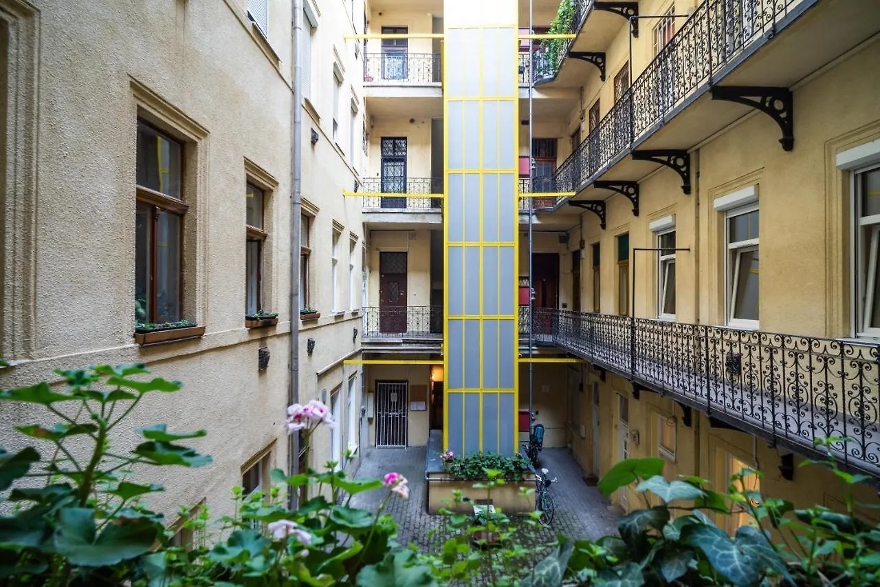 Casa Natura Downtown Budapest
